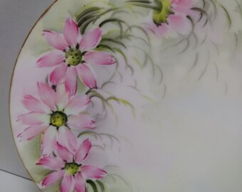 Gotham Austria 6" Desert Plate with Green Background, Pink Daisey's, Gold Trim