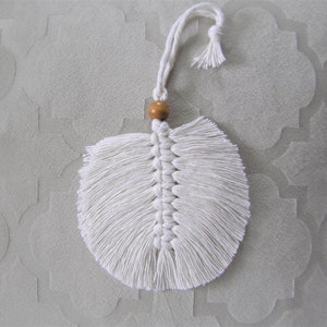 Leaf Feather handmade macrame wall decor housewarming gift  wall hanging GBT575