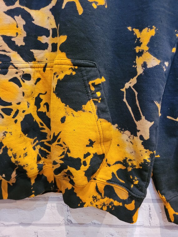 Bleach dye yellow sweatshirt hotsell