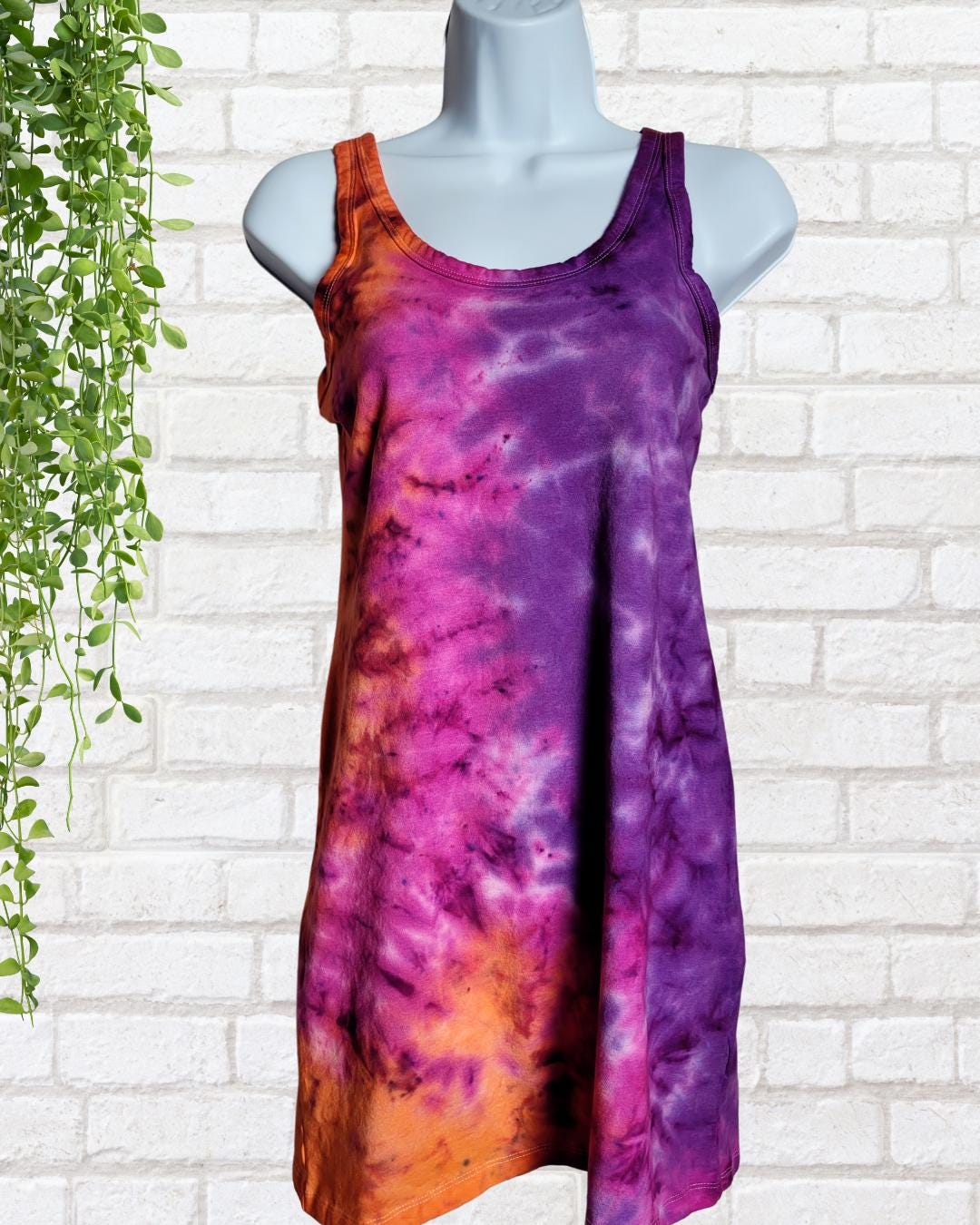 open lace back dress Pink Tie-Dye Heart Print Shift Dress Pink / 10