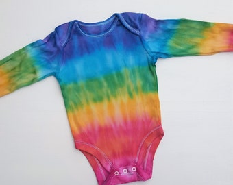 Rainbow Baby Bodysuit 6-9 months