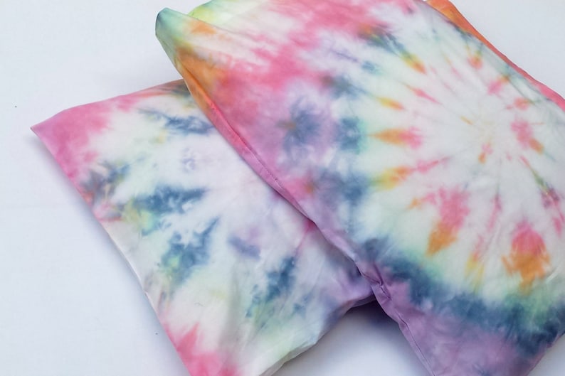 Tie Dye Rainbow Pillowcases x2 Pastel Hippie Bedding Etsy