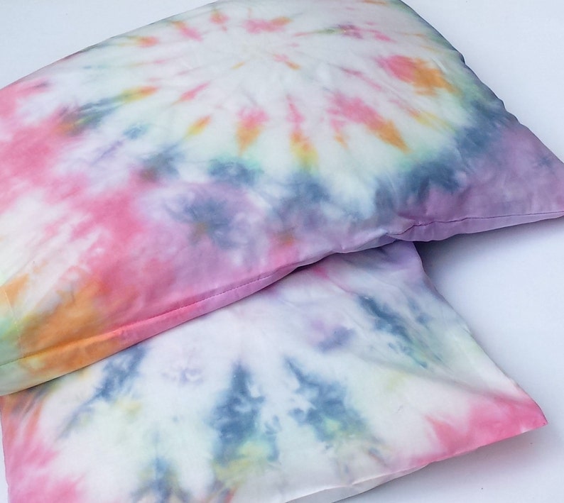 Tie Dye Rainbow Pillowcases x2 Pastel Hippie Bedding Etsy