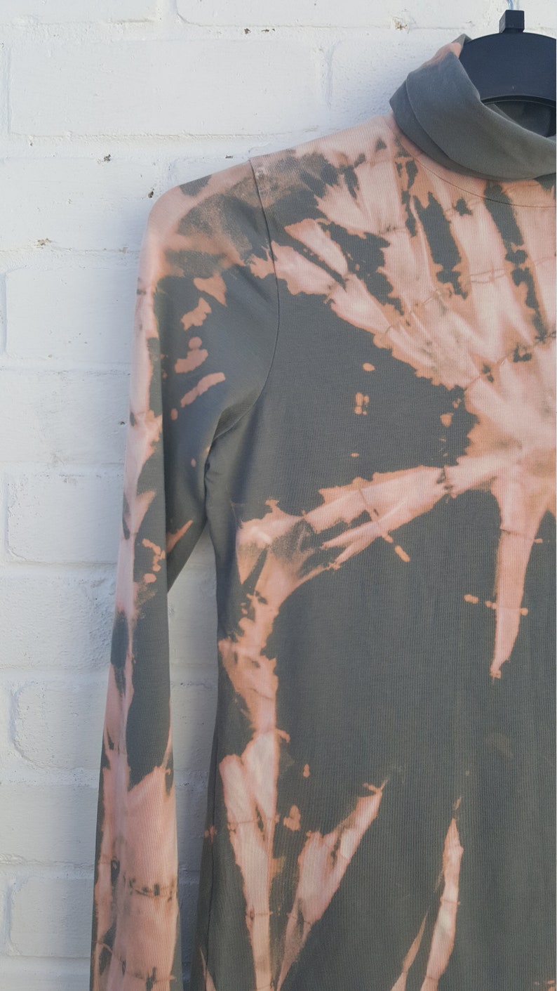 Bleach Tie Dye Sweater UK 12 / US 8 Upcycled image 3