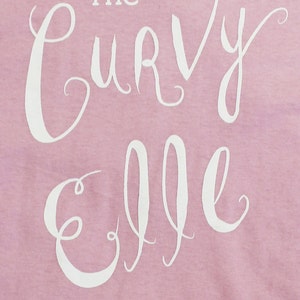 CURVY ELLE Pink Logo T-Shirt Unisex Size M-5X image 5