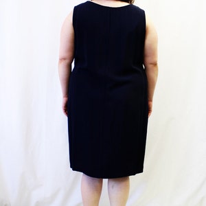 Plus Size Vintage Navy Floral Color Block Tank Sheath Dress Size 20/22 image 3