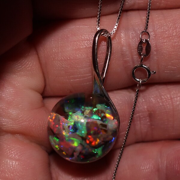 Stunning Floating Opals Pendant with 6+ carats Lightning Ridge and Andamooka Gem Opal Murano Glass 925 Sterling Silver Cap 45cm box chain