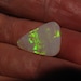 Opale Doublet Coober Pedy - Flash Rouge Vif - 1.15 Tcw, 9x6.5 Mm - Naturelle, Forme Cabochon - Neuf