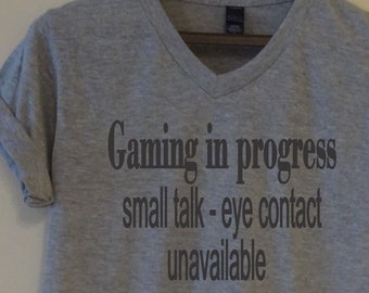 Gaming Tops Etsy - red corrupted eye roblox shirt