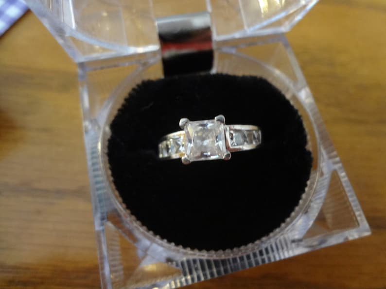 Ring Silver Diamond Wedding Engagement 925 Sterling Silver Size 7 Solitaire Bride Groom Wedding Band