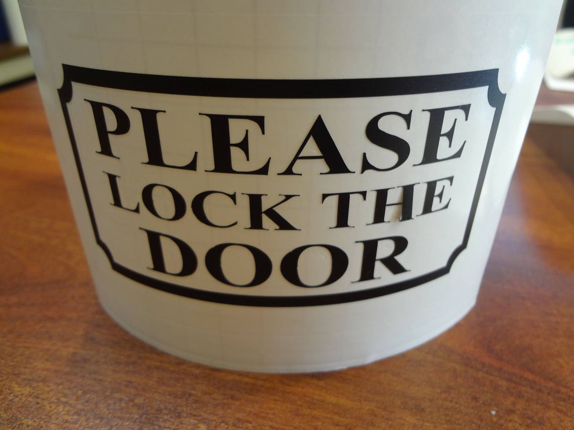 Please Lock the Door Decal Sign: DIY Vinyl Lettering - 4x2 in (set of 2 ...