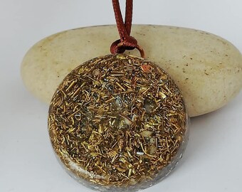 Powerful Pendant - Orgone - EMF protection - Healing energy - Range 250 kilometers - With higher dimension energy