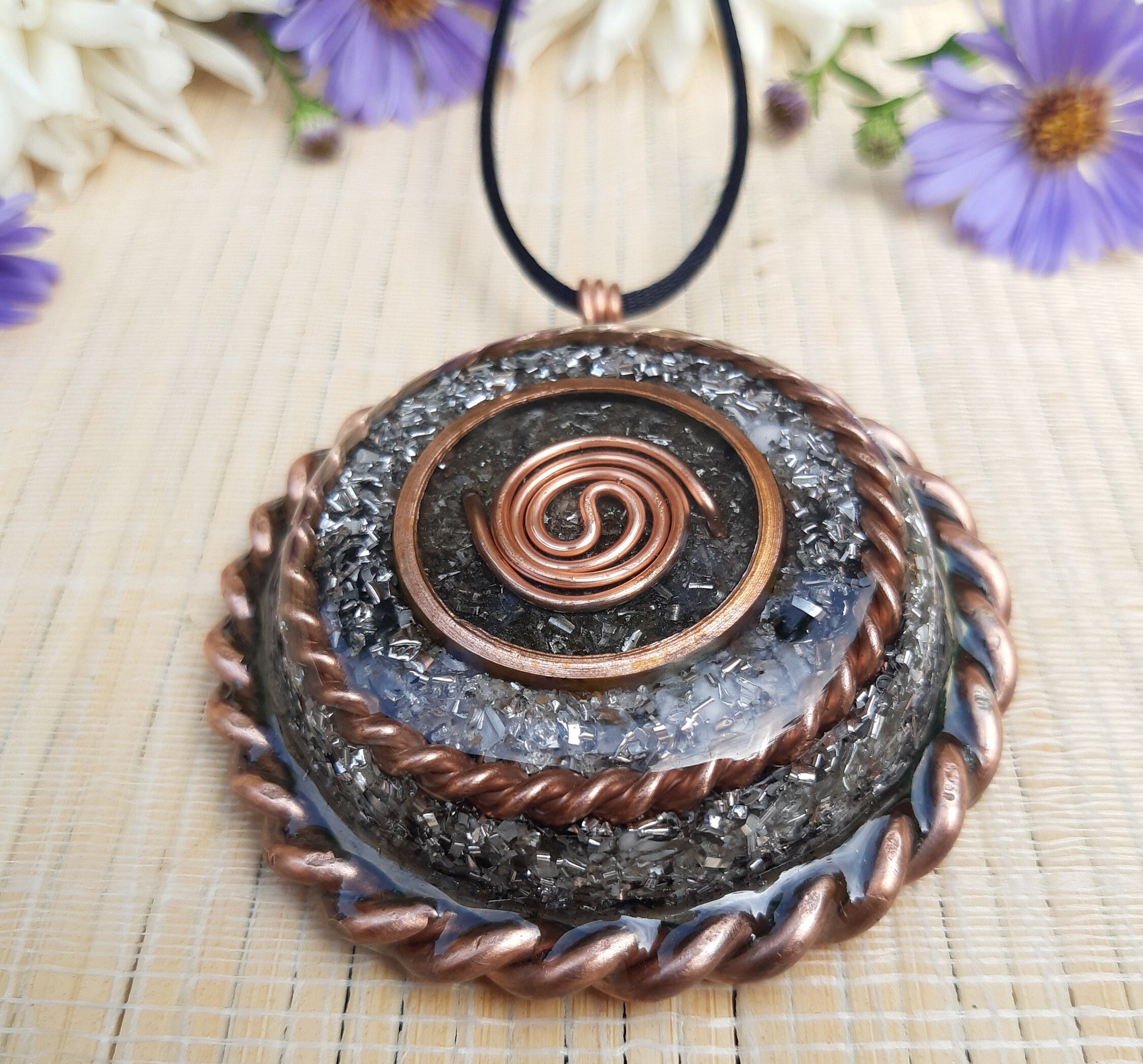 Most Powerful Orgone Pendant - With 2 Tensor Ring and (STU)  Copper coil, hook and higher dimension energies -Range 5,000km -EMF protection