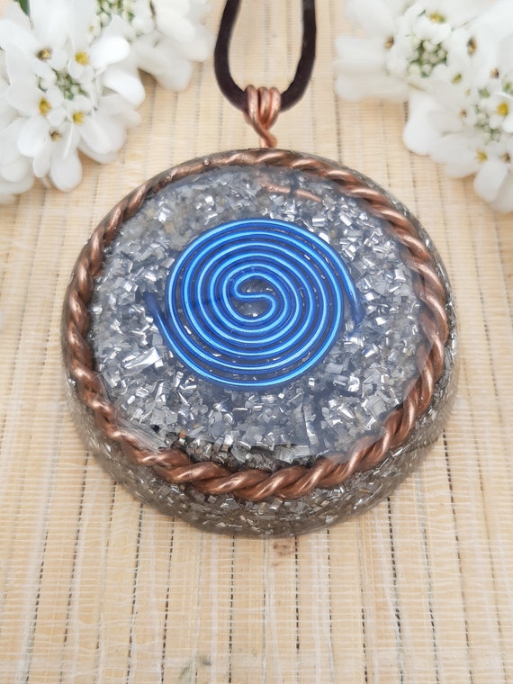 Tensor ring deals necklace