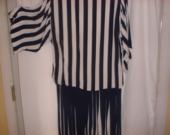 vintage 1980 swingy blue/white  dress striped size 10 Liz Claiborne
