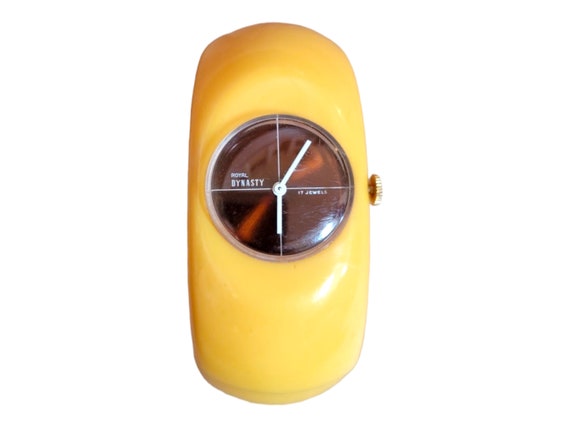 Mid Century Art Deco Bakelite Mustard Yellow Clam… - image 2