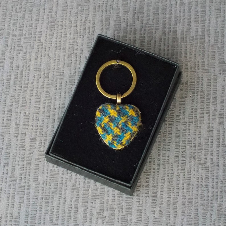 Harris tweed heart keyring key fob little gift love friendship blue selection Blue yellow check 84