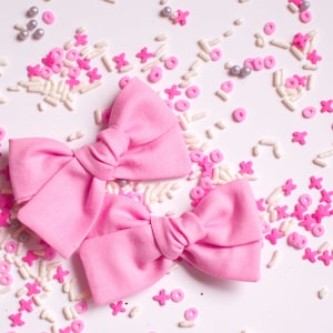 Pink Pigtail Bow Set, Pigtail Clips,Pink Hair Clips, Pig Tail Bows, Pink Gift for Girls, Valentines Hair Bows