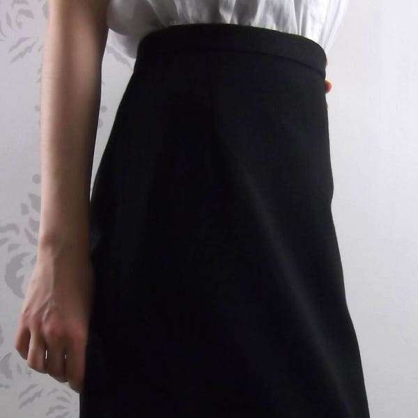 VINTAGE BLACK SKIRT 1950'S Wool Size Small