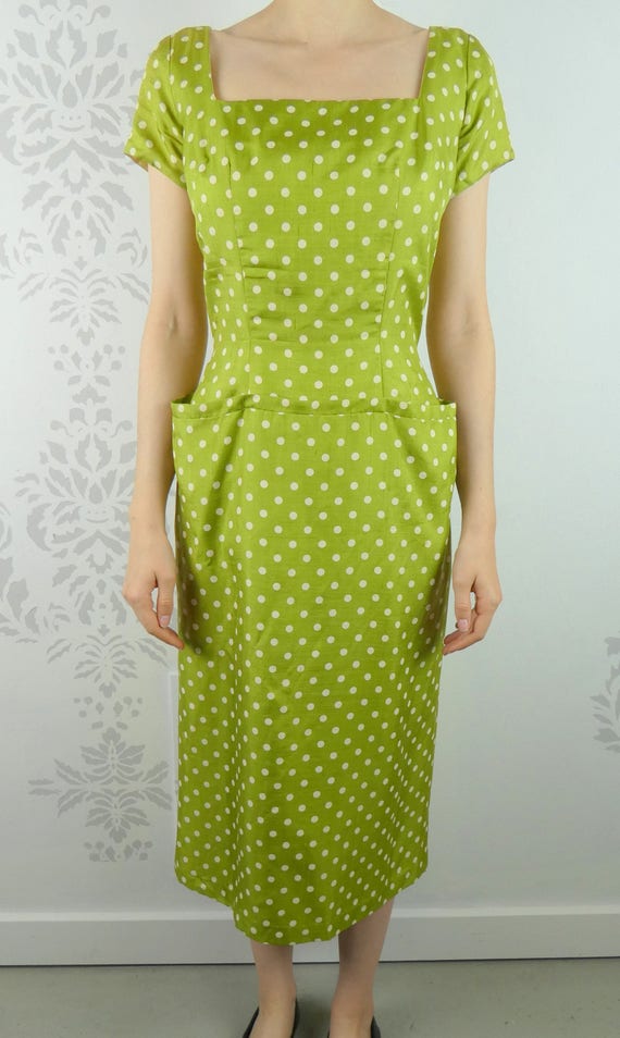 VINTAGE GREEN DRESS 1950s Polka Dot Fabric Hip Poc