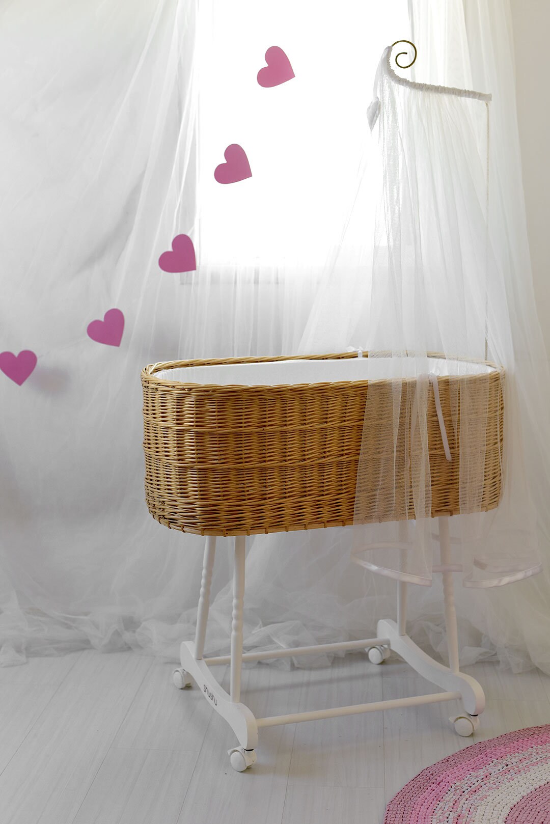 wicker baby crib