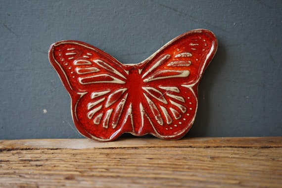 Kids Craft: DIY Butterfly Magnets - Mom Endeavors