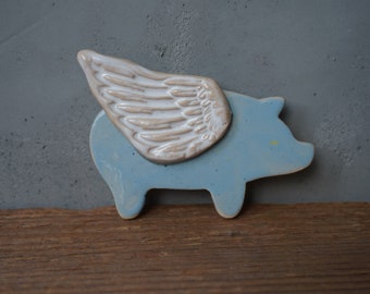 Ceramic Flying Pig Magnet / Pigs can Fly