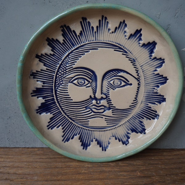 Vintage Style Sun Ceramic Dish / Ring Dish / Table centerpiece
