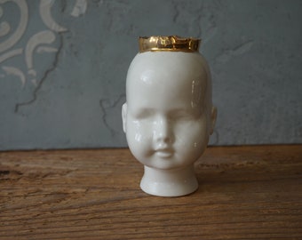 Porcelain vase / Pencil Holder / Drawing Tool holder / Office decor / Planter / Porcelain head / Head with crown / Home decor