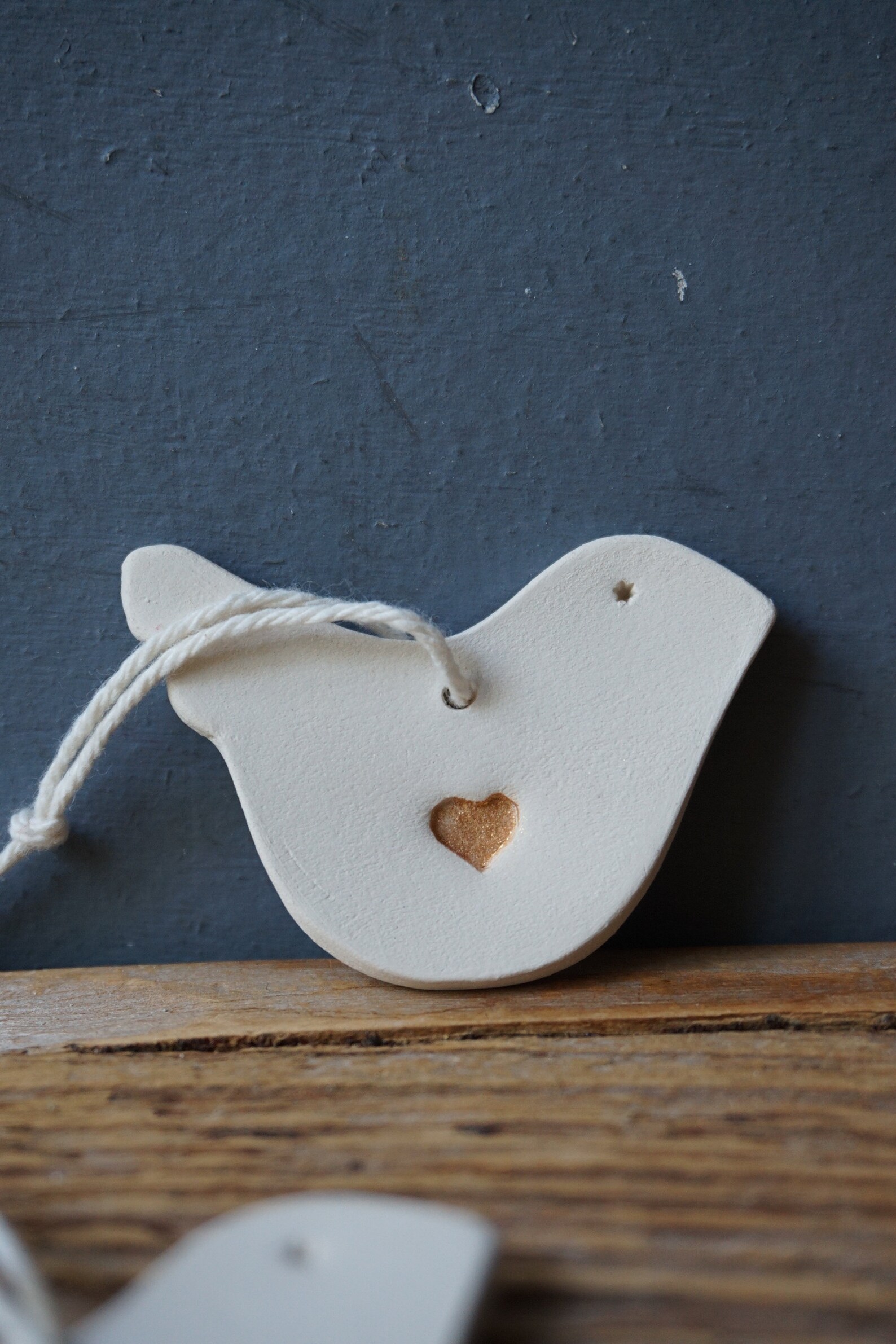 2 Ceramic LOVE BIRDS / Tweeting Garden Decor / Birthday Favor - Etsy