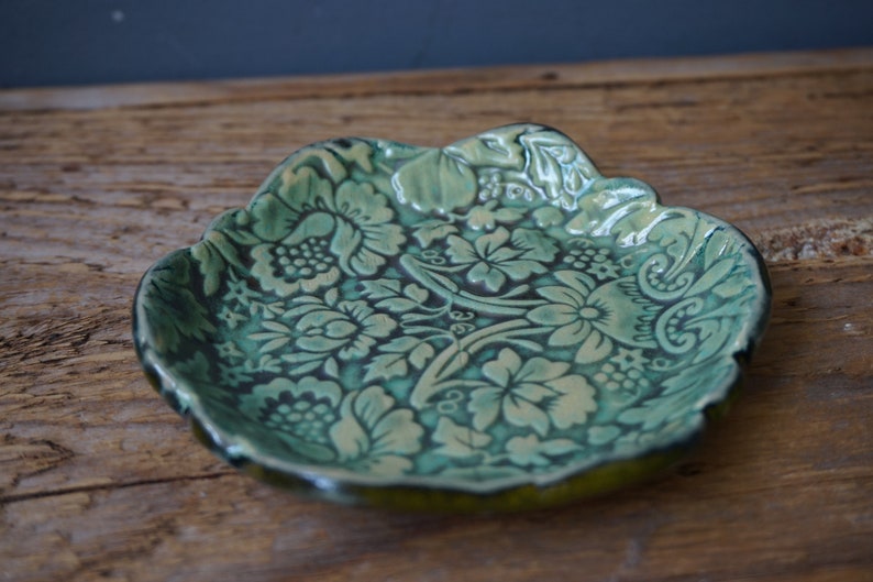 Pearl Green Ring Dish With Damask Print / Ceramic Jewelry dish / Tealight Holder / Spoon rest / Soap dish image 5
