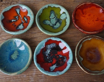 Set of 6 Round Mini Bowls / Bulk ceramic bowls for Gifts