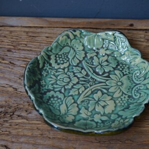 Pearl Green Ring Dish With Damask Print / Ceramic Jewelry dish / Tealight Holder / Spoon rest / Soap dish image 8