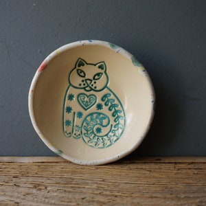 One In LOVE With cats Bowl / Handy Ceramic Breakfast Bowl / Snack Bowl / Jewelry holder image 2