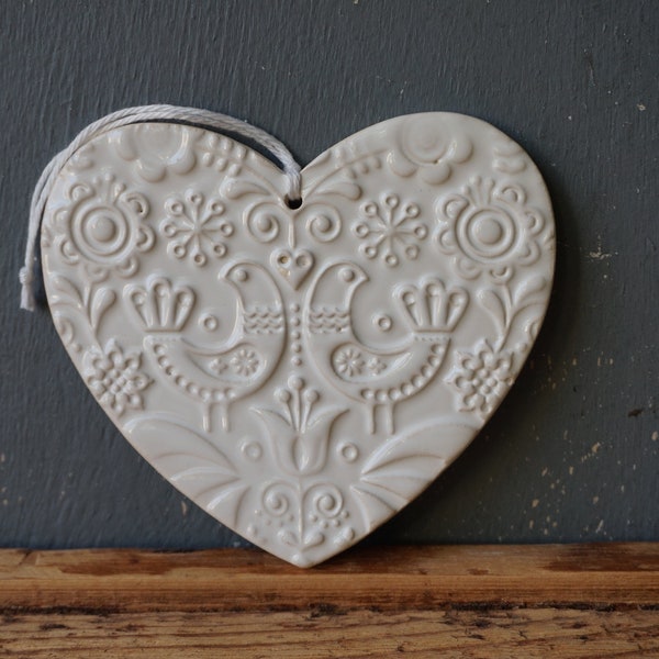 White Ceramic Heart / Scandinavian Ornament / Wall sign / Love birds