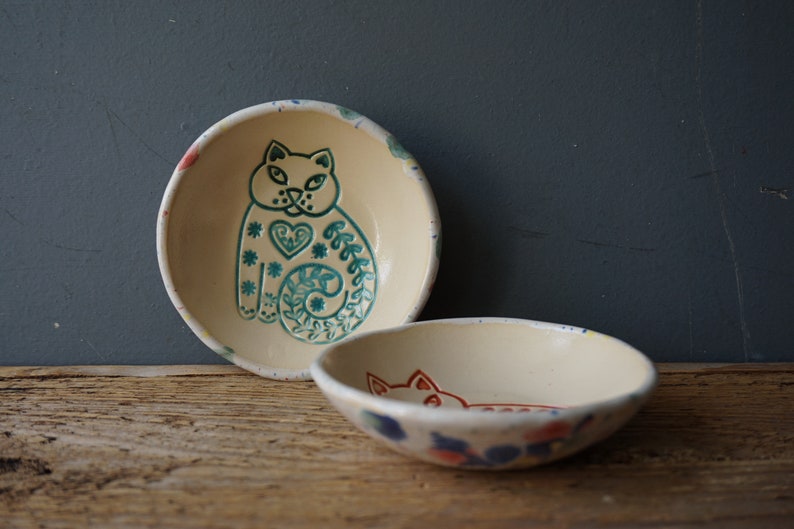 One In LOVE With cats Bowl / Handy Ceramic Breakfast Bowl / Snack Bowl / Jewelry holder image 3