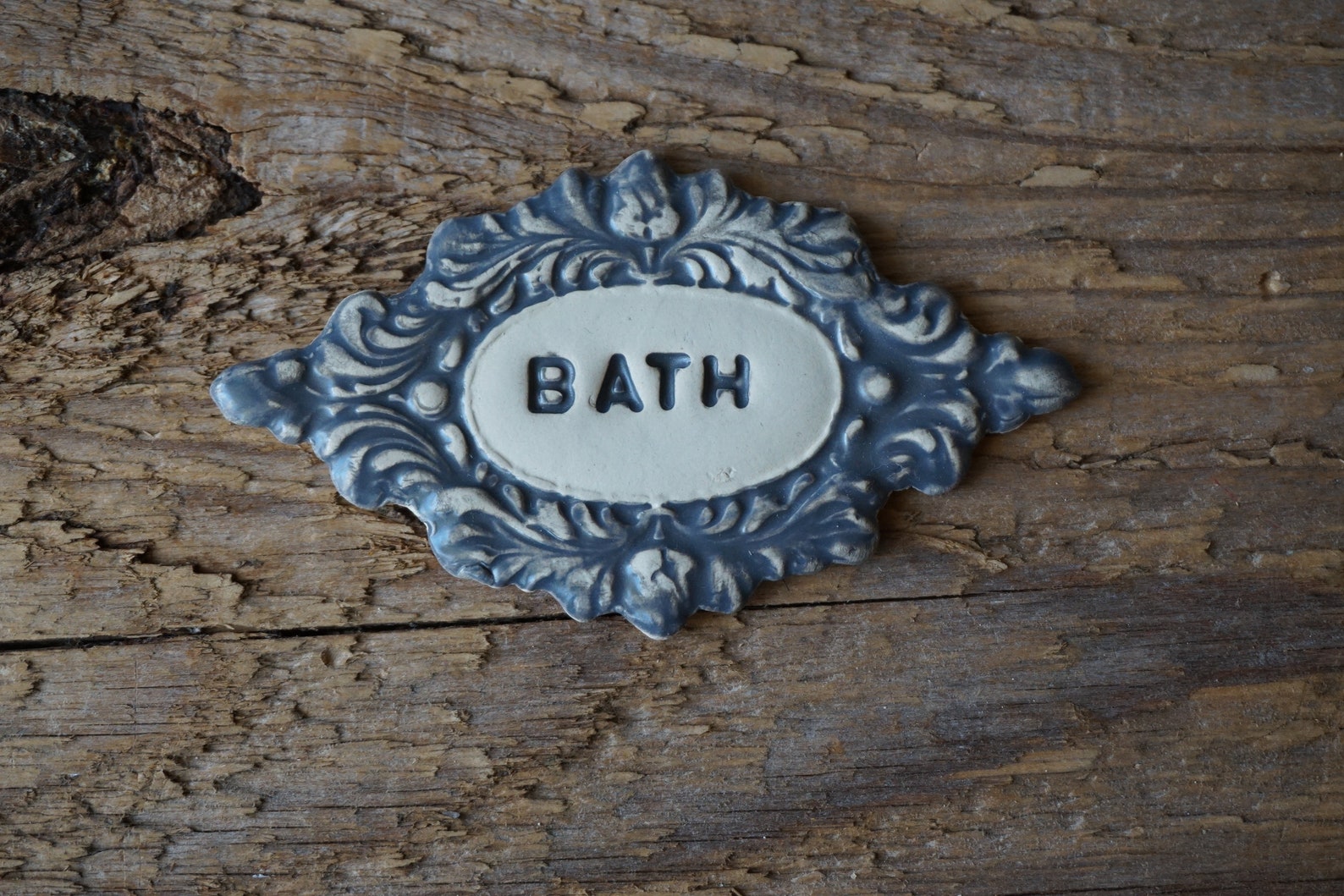 Bathroom Sign / Home Decor / Door Decor / Bathroom Sign / Vintage Decor ...