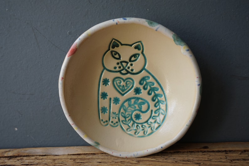 One In LOVE With cats Bowl / Handy Ceramic Breakfast Bowl / Snack Bowl / Jewelry holder image 1