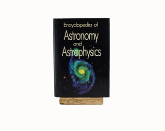 Encyclopedia of Astronomy and Astrophysics edited by Robert A. Meyers, Encyclopedia, Space Science, Vintage, Educational