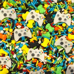 Game On! - Edible Candy Video Game Sprinkle Mix (w/ wafer images) for Cakes, Cupcakes, Cookies, Baby, Birthday, Party Favors, Decorations