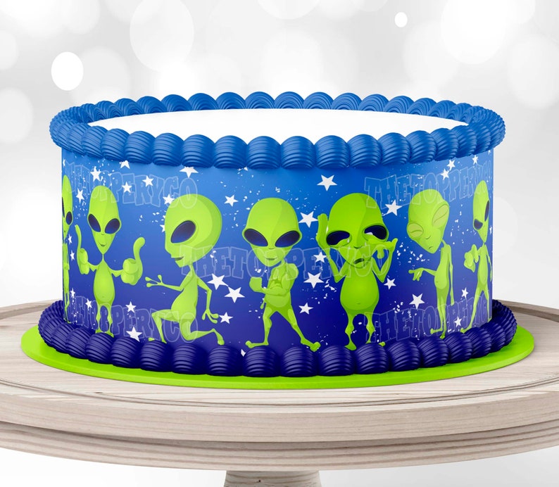 Green Alien - Edible ICING Toppers, Round, Rectangle, Cake Wrap, Cookie ...