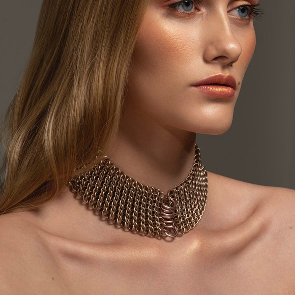 Chainmail Victorian Gothic Style Diagonal Choker Necklace in Copper Brown Color