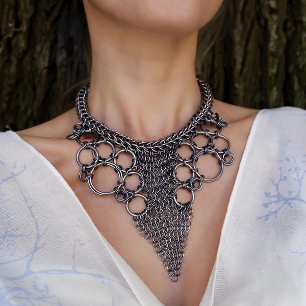 Handmade Anodized Aluminum Chainmail Necklace: Sacred Geometry Collection, Trekant IV