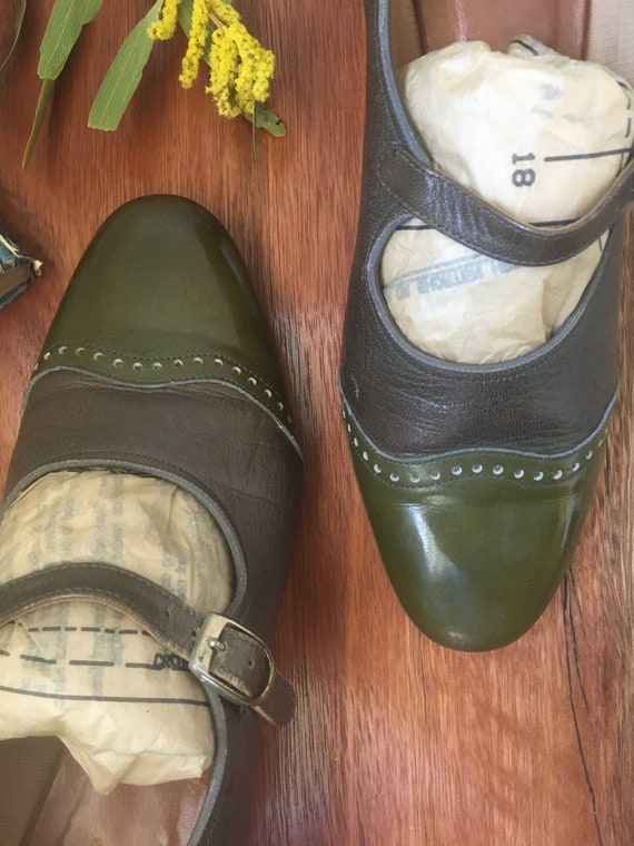 moss green heels