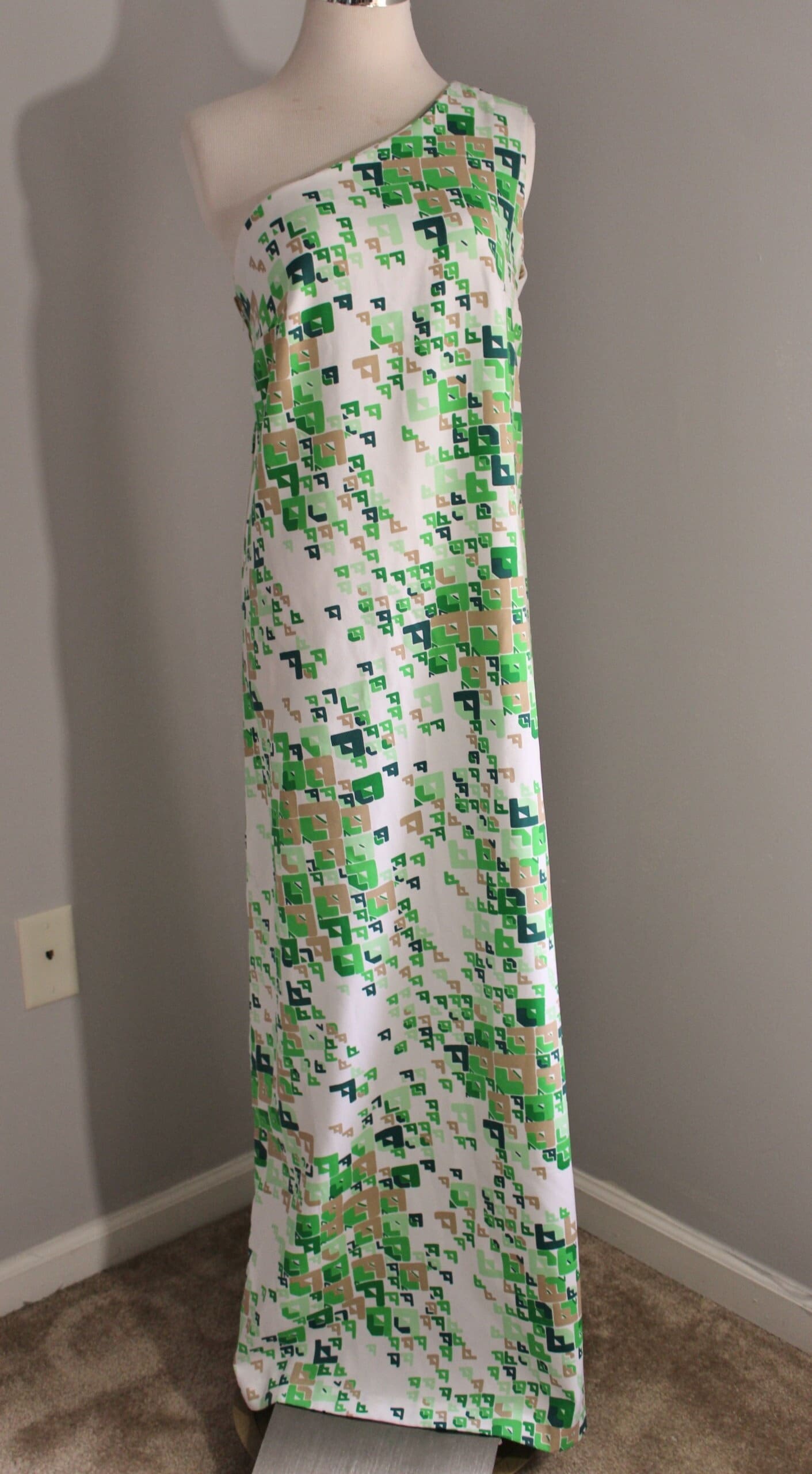 green emerald velvet dress Green One Shoulder Sleeveless Maxi Dress - Women's Casual Sleeveless Maxi  Dress, Elegant Green - Black - Dresses main image 1