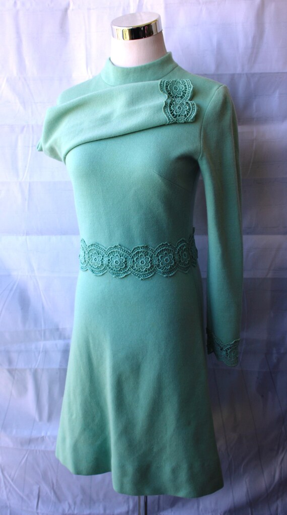 60's Vintage Mod Dress from Bleeker Street Mint G… - image 4