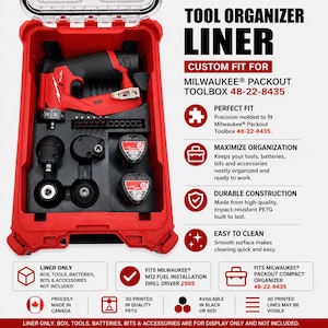 Puede incluir: Un organizador de herramientas de plástico rojo diseñado para la caja Milwaukee Packout 48-22-8435. El inserto negro sostiene un taladro rojo y negro, dos baterías y brocas. El texto en la imagen detalla el ajuste y las características.