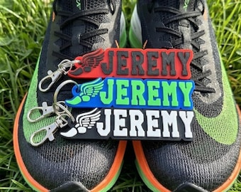 Porte-clés personnalisé imprimé en 3D - Porte-clés d'équipe d'athlétisme - Cadeaux d'équipe d'athlétisme - Porte-clés d'athlétisme, cadeaux de sport Porte-clés personnalisé étiquette de sac TRACK