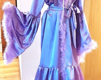 Lavender Matching Marabou Feathers Silky Satin Robe, Lila Kimono, Lavender Feathers Dressing Gown