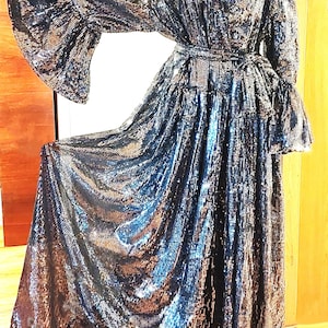 Silver Sequin Robe, Shinny Silver Cover-Up Duster Kimono Dress, Custom Plus Size Festival Sparkling Sequins Robe, Bridal Sequins Robe